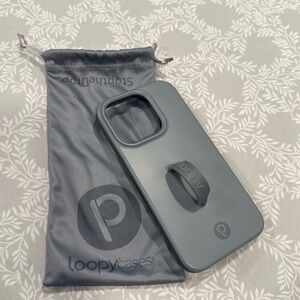 iPhone 15 pro loopy case